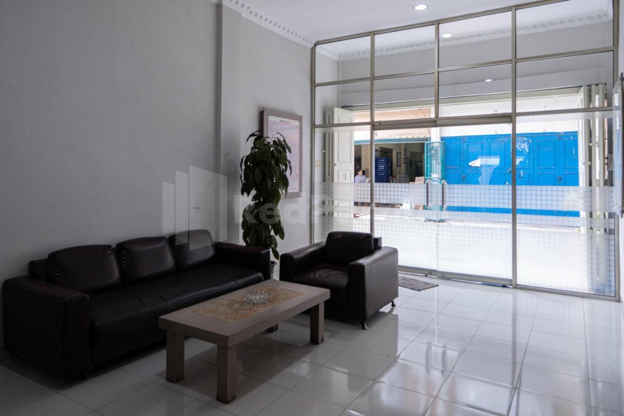 فندق Carolina Transit ميدان المظهر الخارجي الصورة